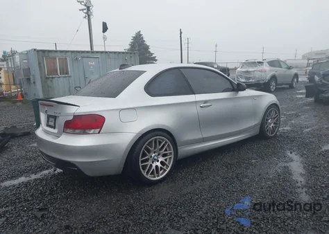 2009 BMW 135I z USA, uszkodzony, nr VIN WBAUC73539VK94788